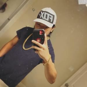 Meet your Posher, Reniel